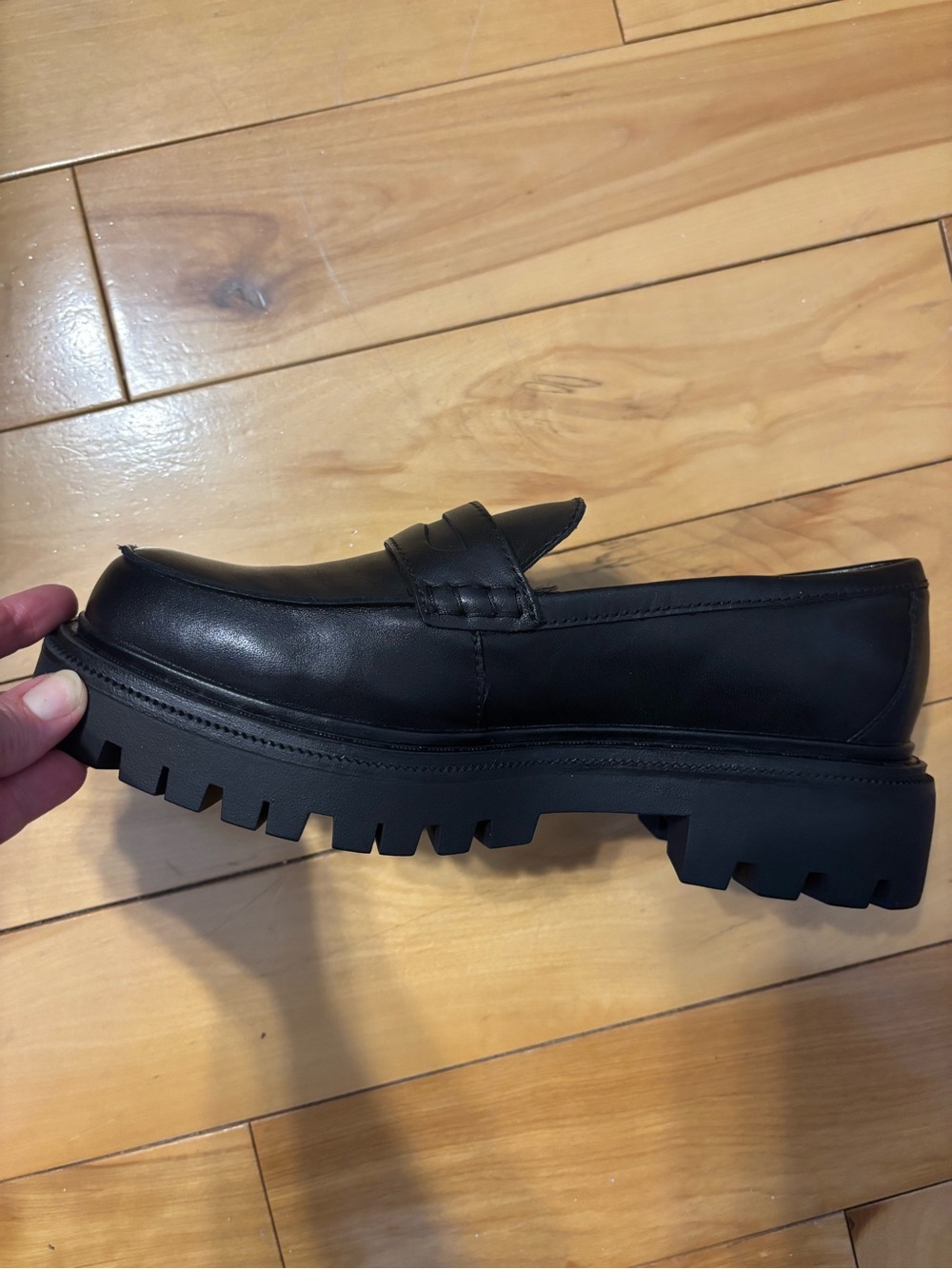 Women’s Aldo Black Leather Penny Loafers  NWT